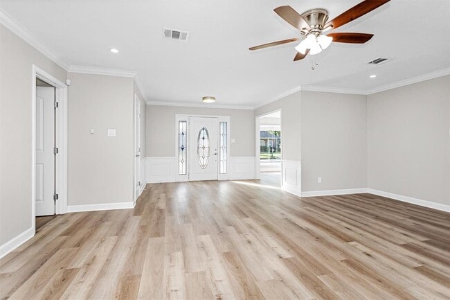 Building Photo - 9723 Moorberry Ln