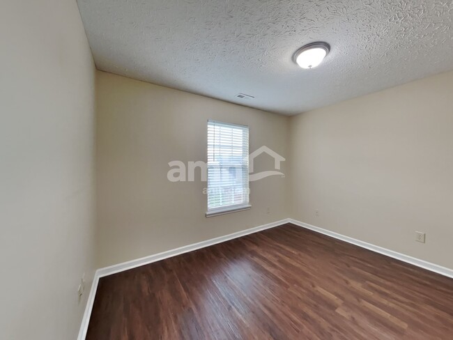 Building Photo - 10575 Northern Dancer Drive