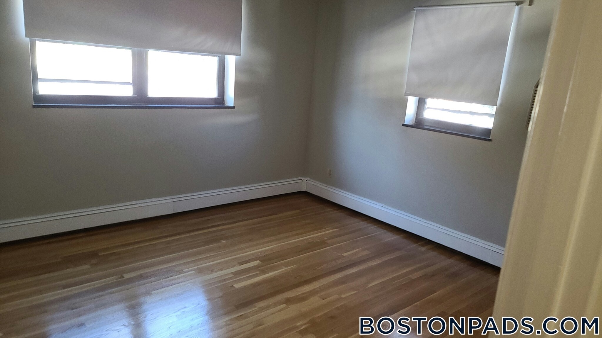 Building Photo - 276 Grove St