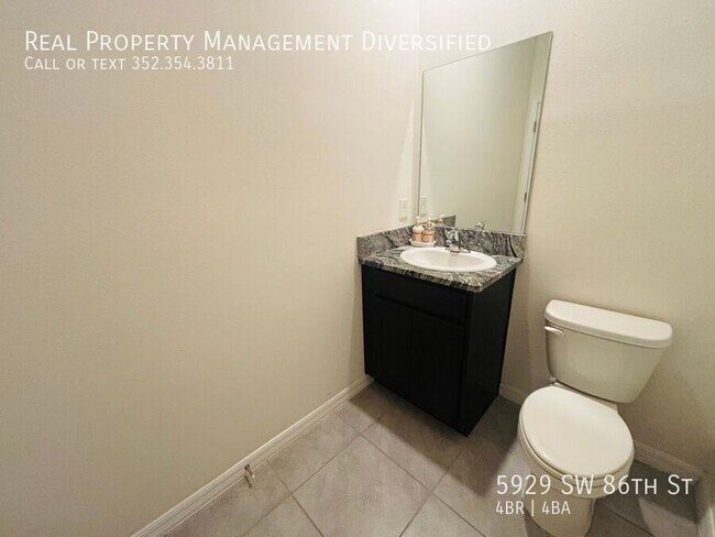 Building Photo - 5929 SW 86th St