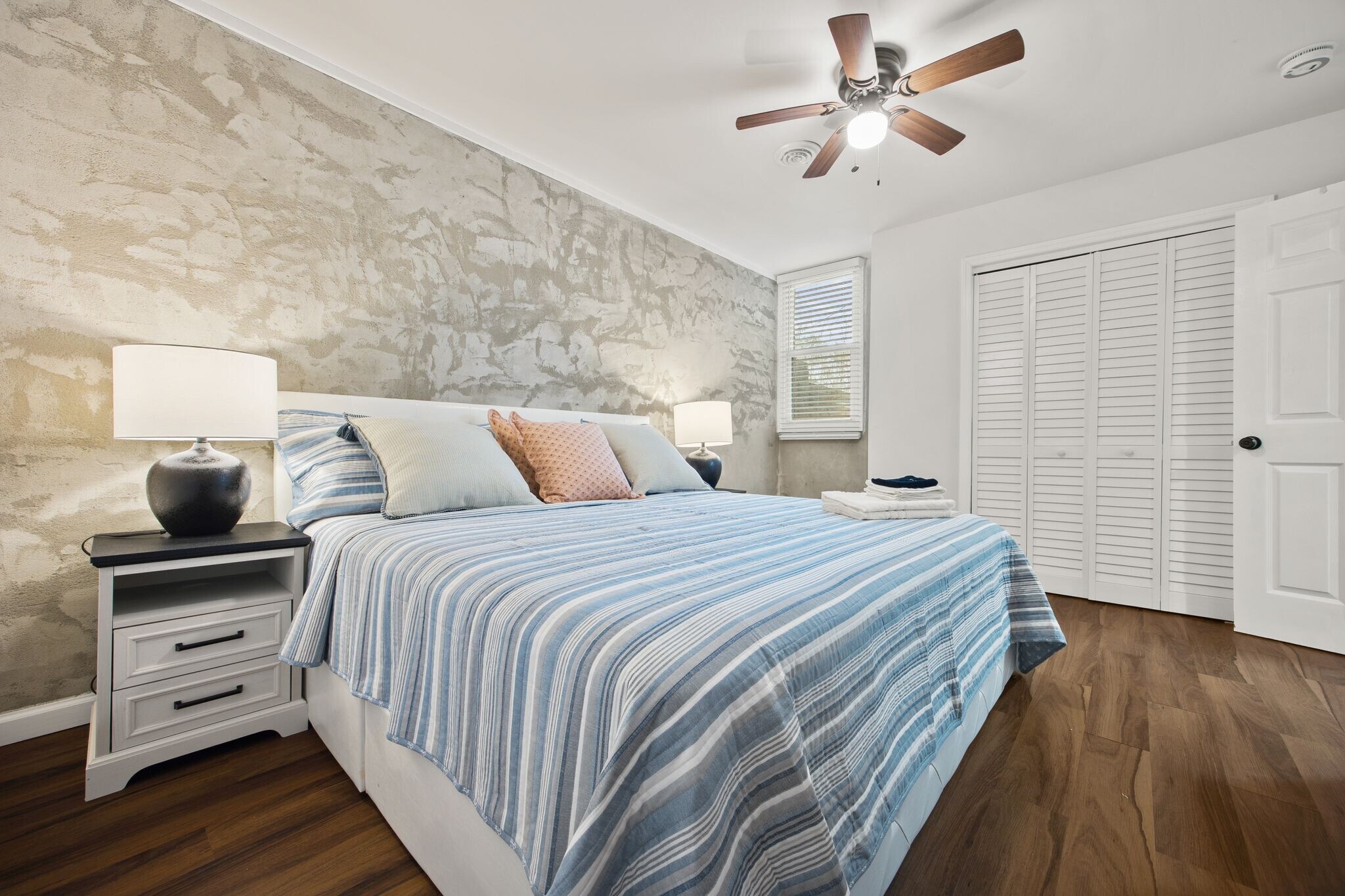 Building Photo - 3285 Marlanta Dr