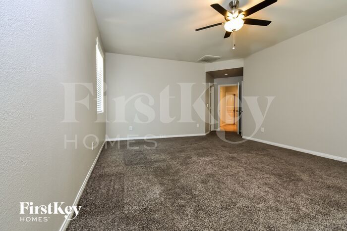 Building Photo - 2312 Ridge Back Ct