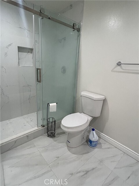 Building Photo - 400 S Garfield Ave