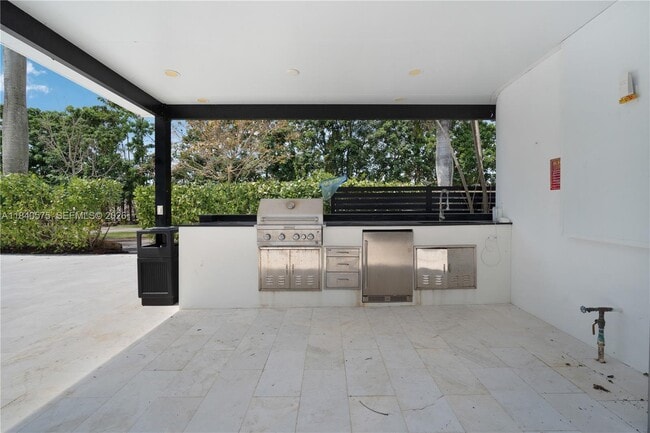 Building Photo - 14401 SW 63rd St