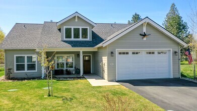 Building Photo - Beautiful Dover Bay Home - Rent reduced to...