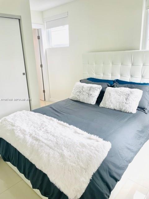 Building Photo - 1419 West Ave