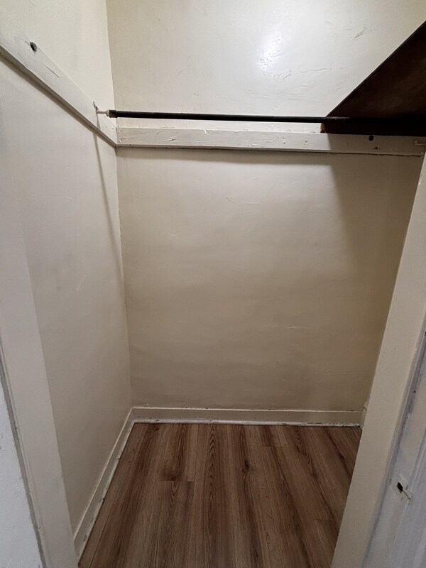 Building Photo - 228 Adams St