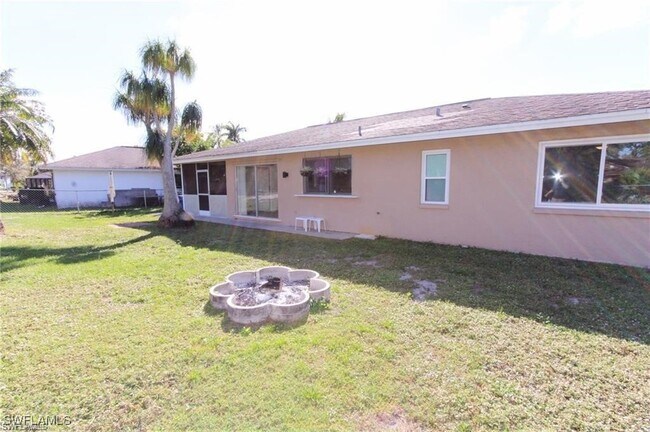 Building Photo - 1329 Torreya Cir