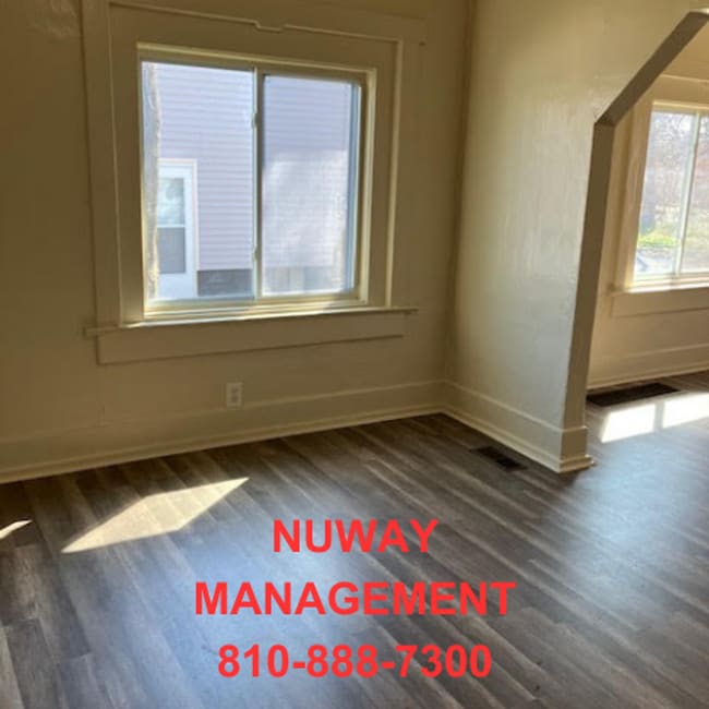 Building Photo - 810-888-7300