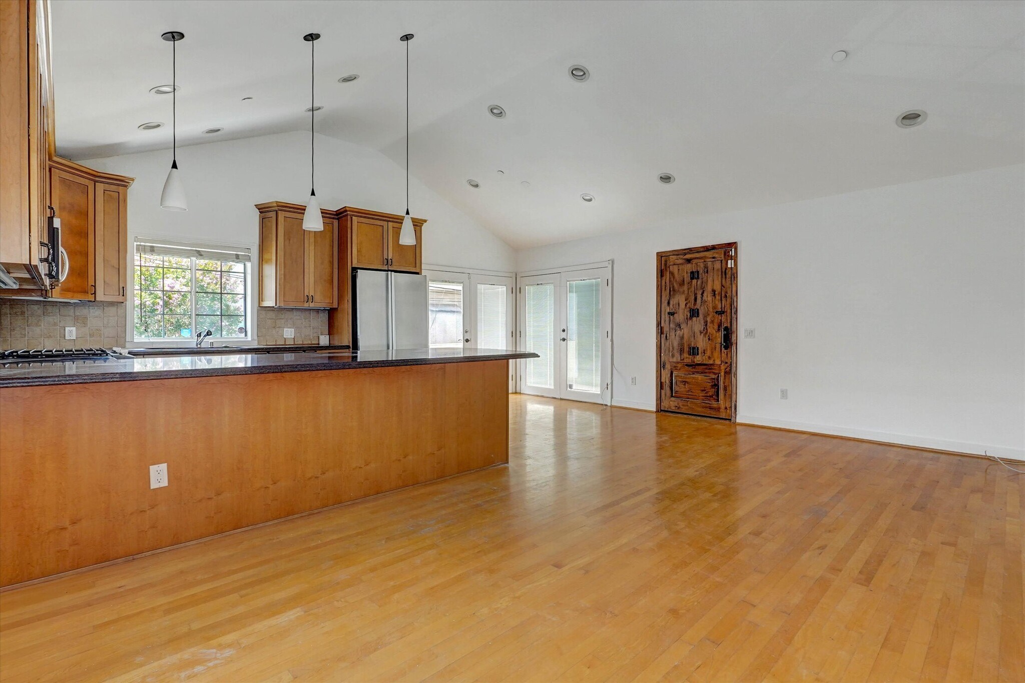 Building Photo - 456 Smithwood Dr