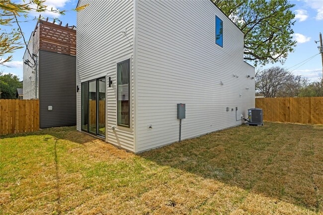 Building Photo - 506 Krebs Ln