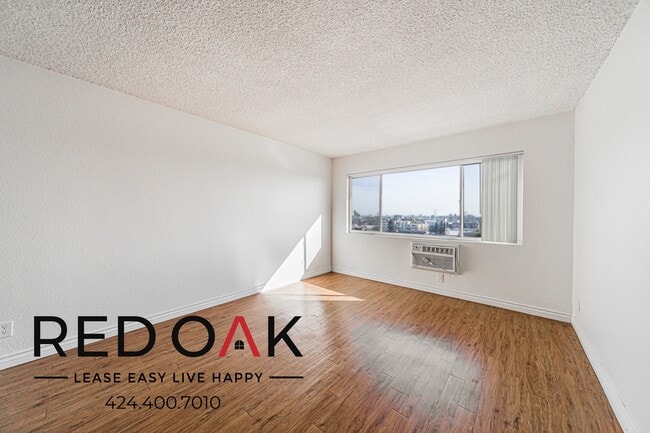 Building Photo - 3416 Manning Ave