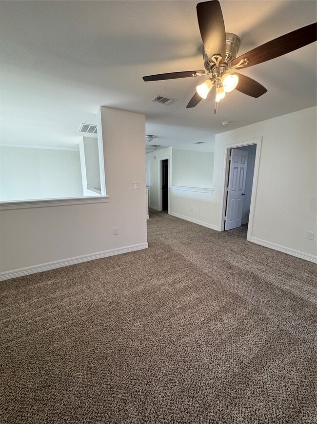 Building Photo - 1110 Hector Ave