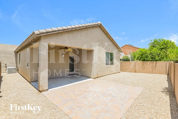 Building Photo - 10704 E Sanctuary Ridge Ln