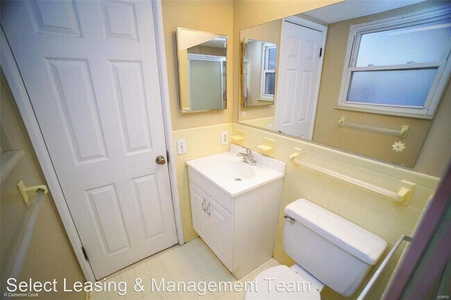 Building Photo - 4 br, 2 bath House - 1226 Wissmann Dr