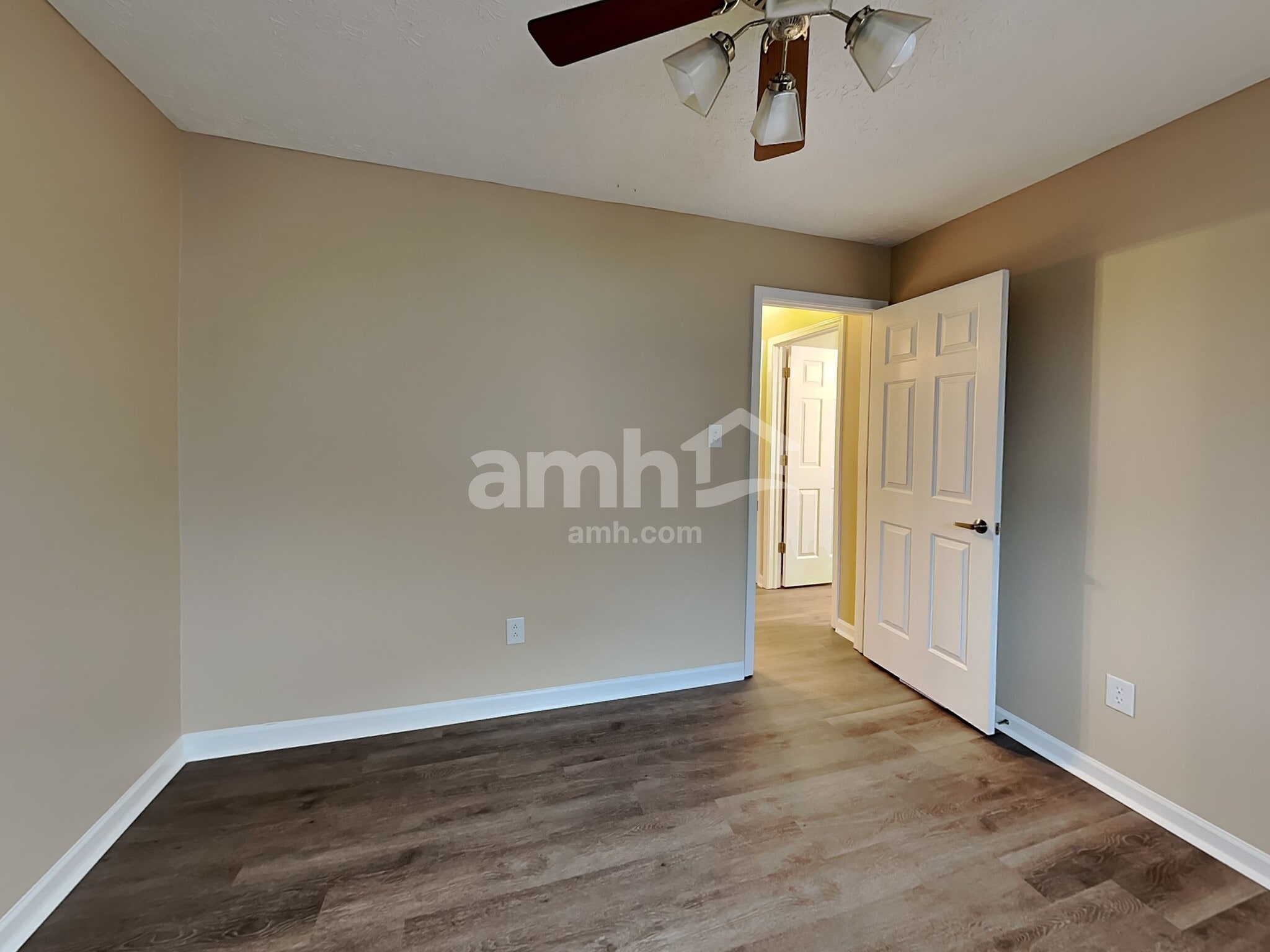 Building Photo - 748 Franklin Lakes Blvd