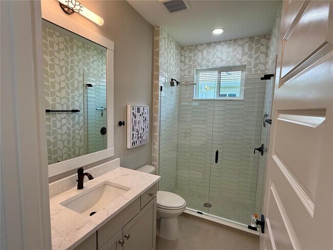 Building Photo - 1007 Waterline Ct