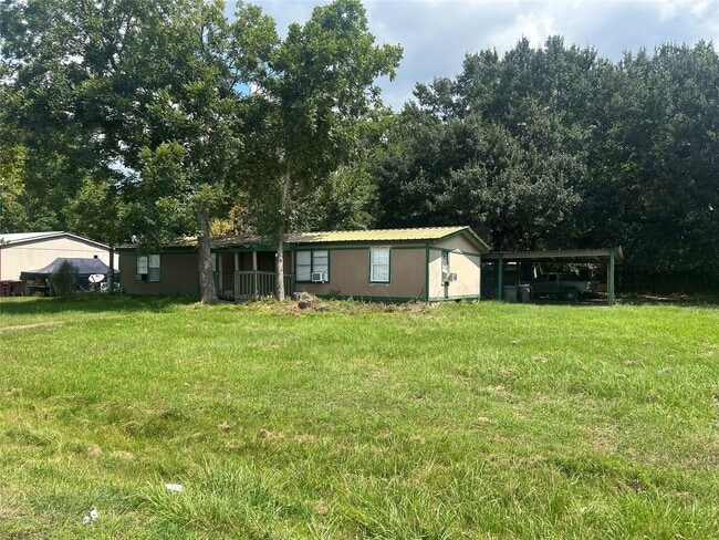 Primary Photo - 210 Melton St