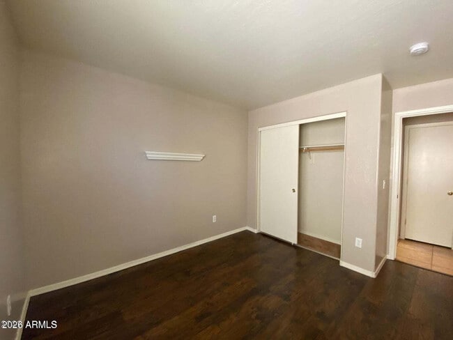 Building Photo - 1847 W Desert Seasons Dr