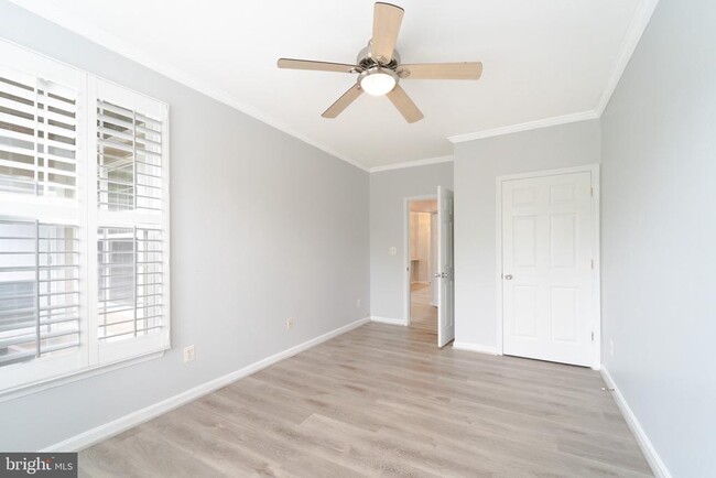 Building Photo - 8183 Carnegie Hall Ct