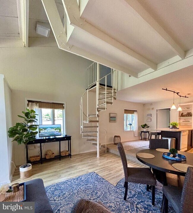 Building Photo - 29B Oscar Hammerstein Way
