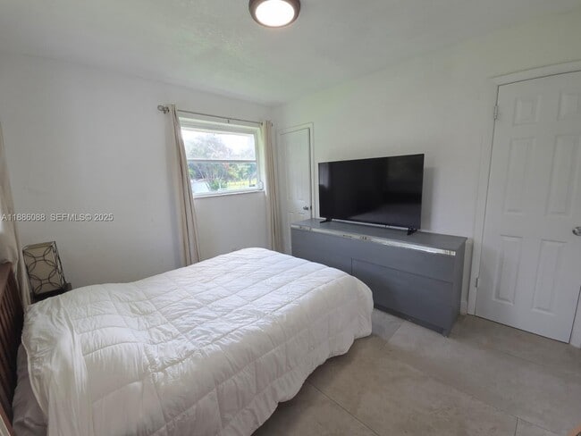 Building Photo - 14001 Mustang Trail