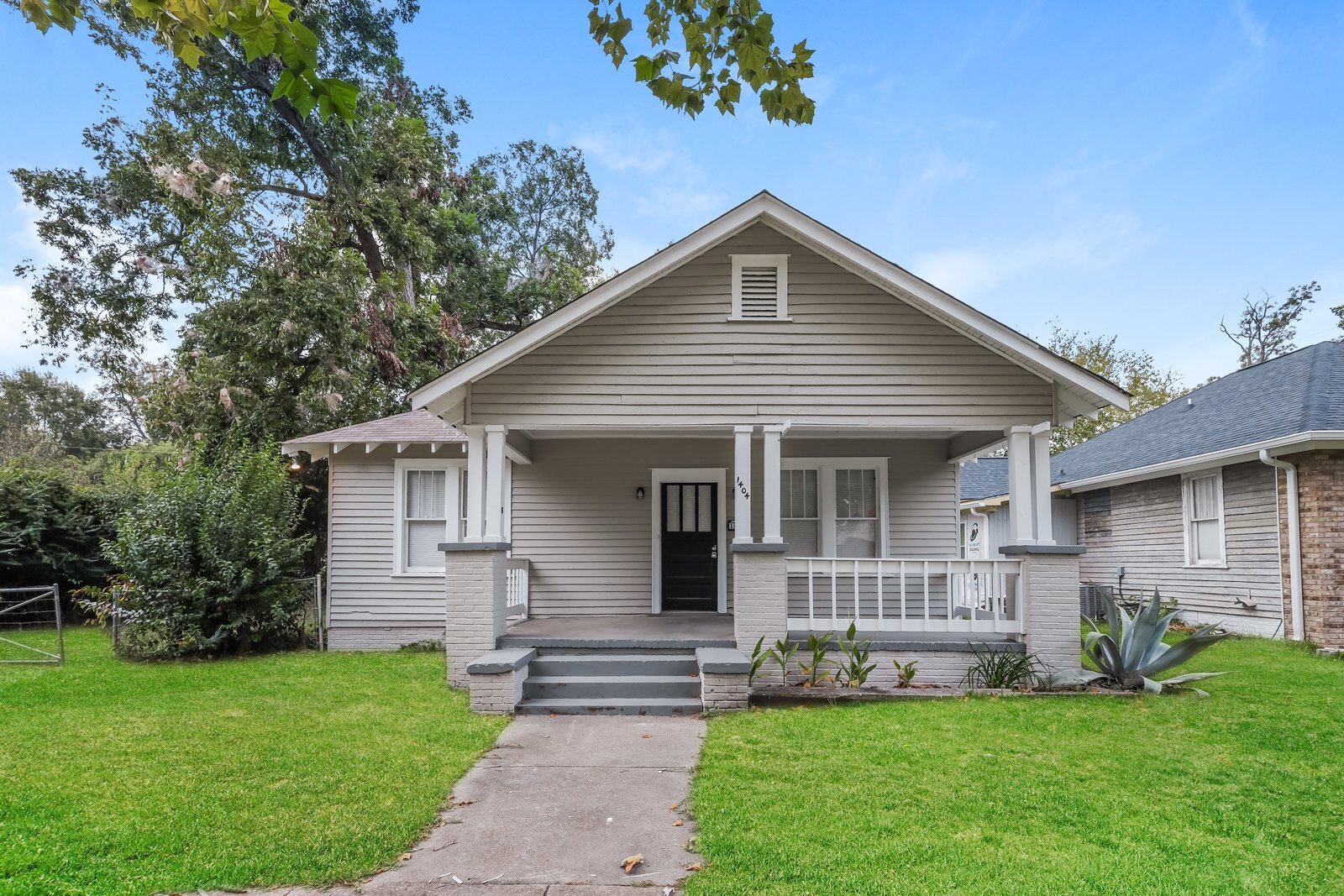 Building Photo - 1404 21st St