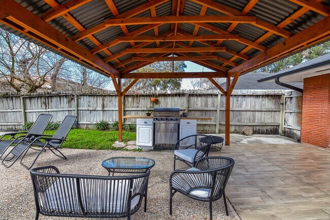Building Photo - 4125 Lymbar Dr