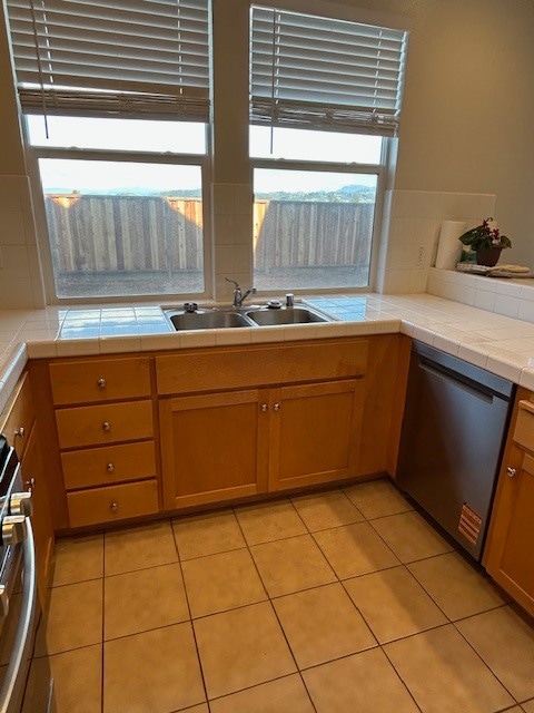 Building Photo - 2295 Orleans St