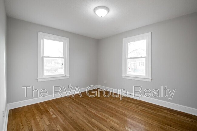 Building Photo - 2407 Bluefield St