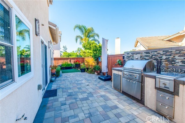 Building Photo - 14 Rowan Dr