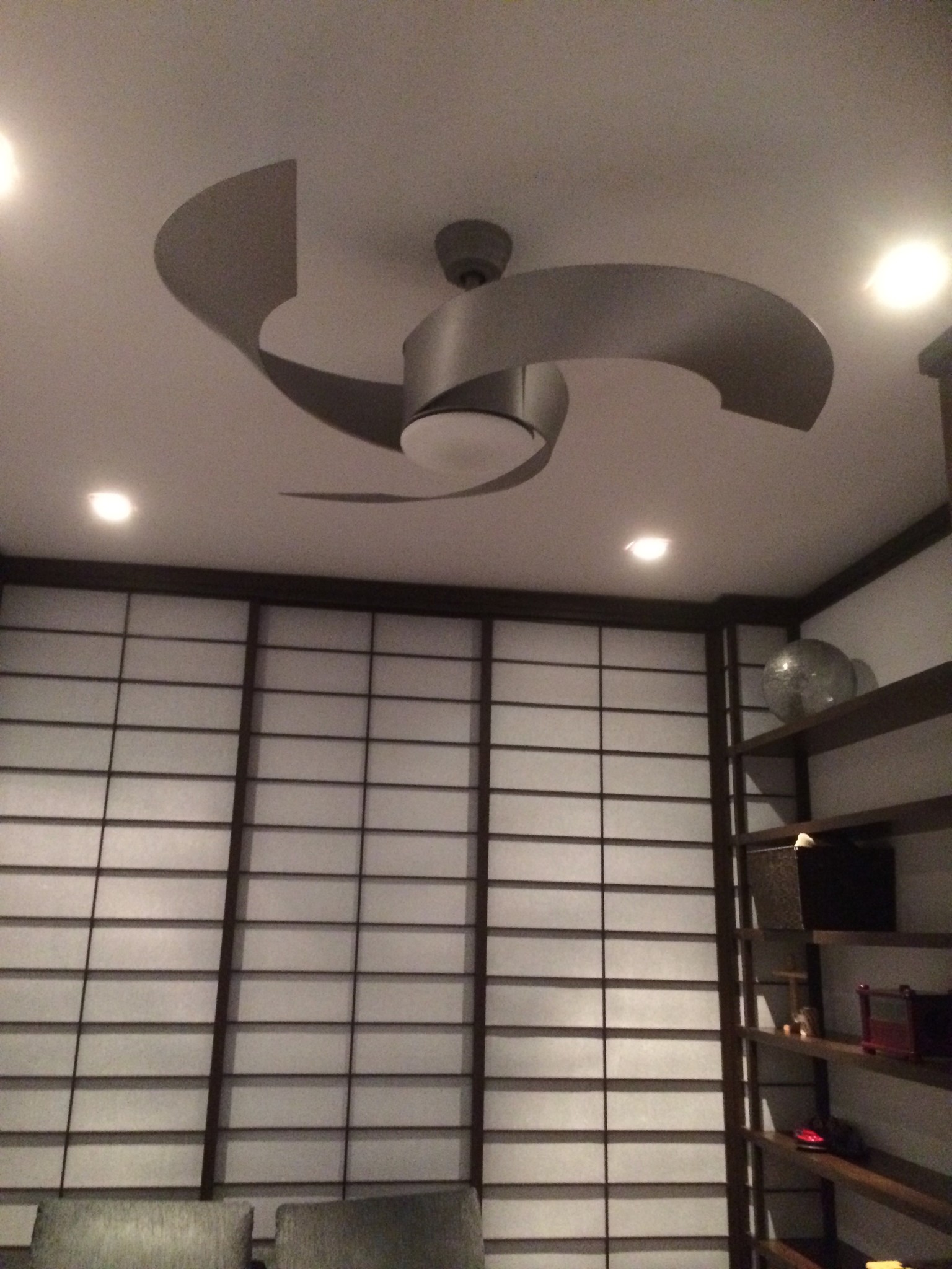 Great ceiling fan to circulate the air - 345 E 61st St