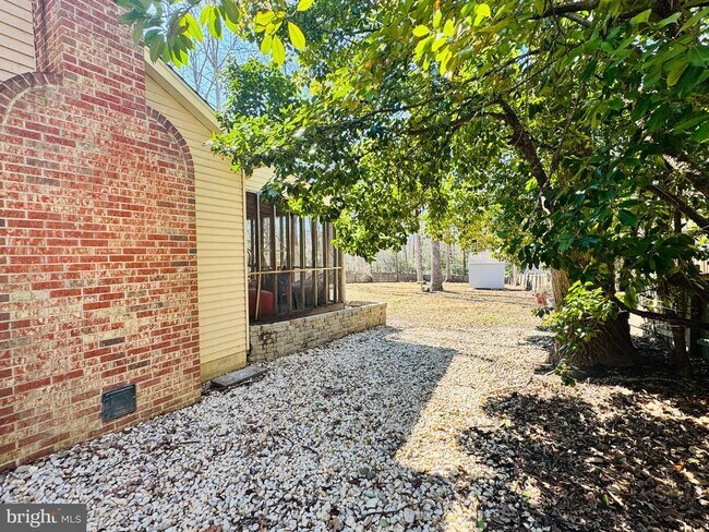 Building Photo - 204 Bosun Cove