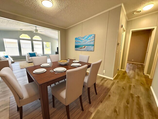 Building Photo - Privacy and Space in this 3/2 Home at the ...