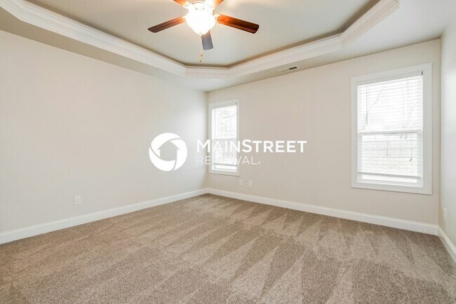 Building Photo - 5 Bedroom Pet-Friendly Home in GARNER, NC with Main Street Renewal