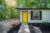 Building Photo - 690 Bellemeade Dr SW