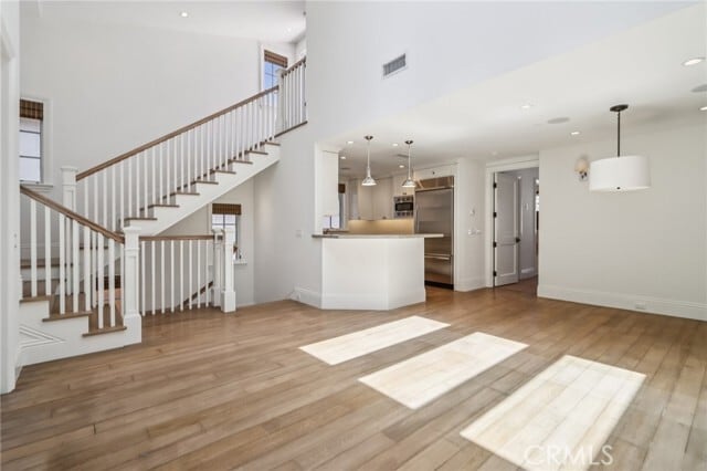Building Photo - 611 Marigold Ave