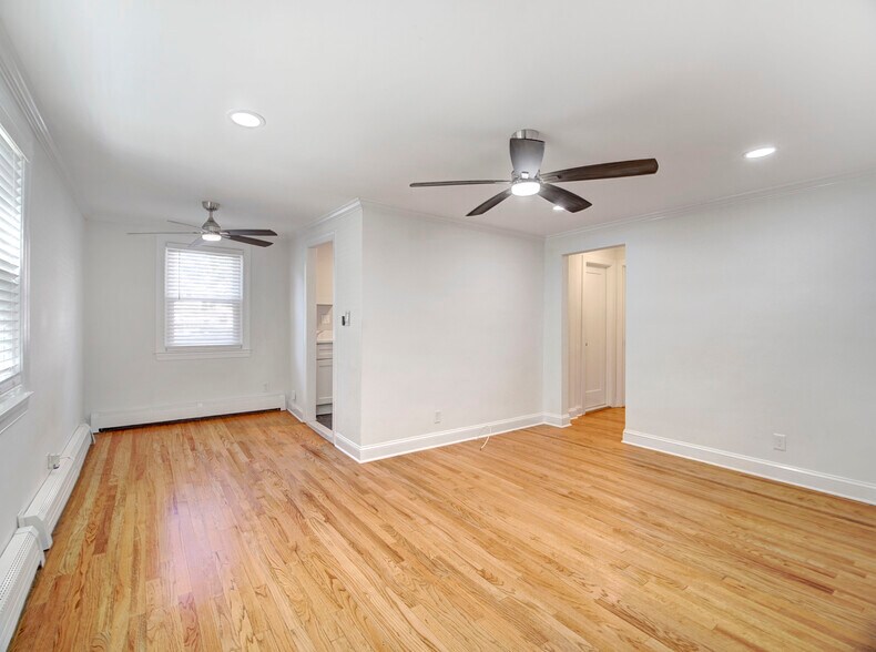Building Photo - 785 Audrey Dr