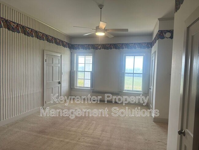 Building Photo - 151 Tanner Ln