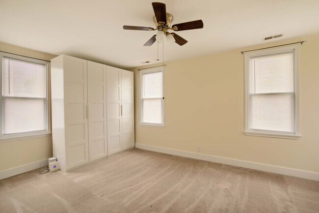 Building Photo - Call Sabrina Thomas Office at 757-767-0767 for more information