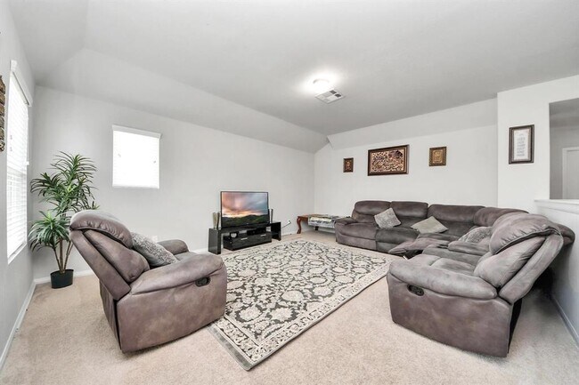 Building Photo - 2643 Ridgeback Dr