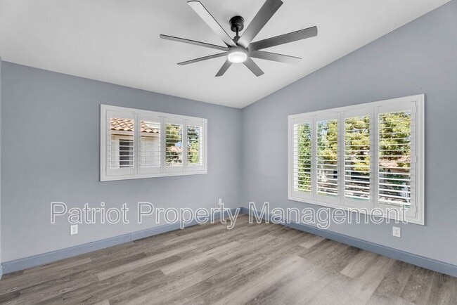 Building Photo - 1575 S Pennington Dr