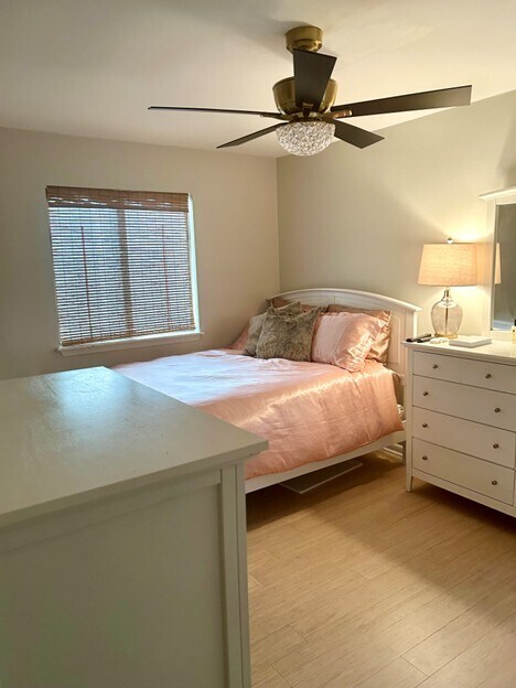 Building Photo - 3207 Heathstead Pl