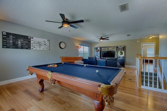 Building Photo - 117 Henley Cir