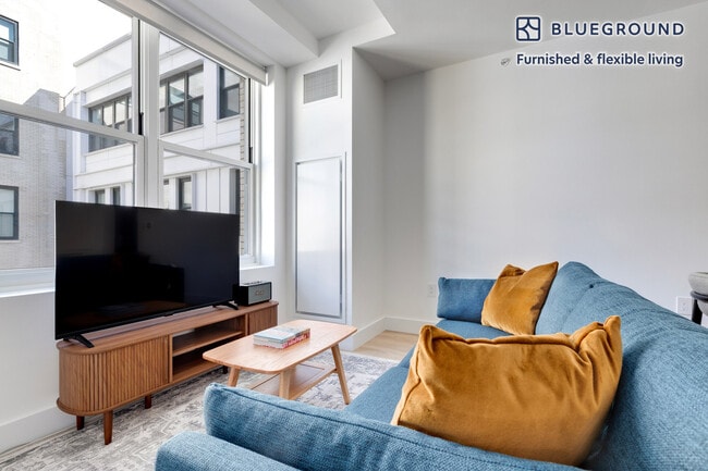 Building Photo - 30 Morningside Dr