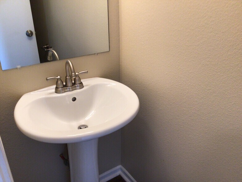 Building Photo - 9551 W Stargazer Dr