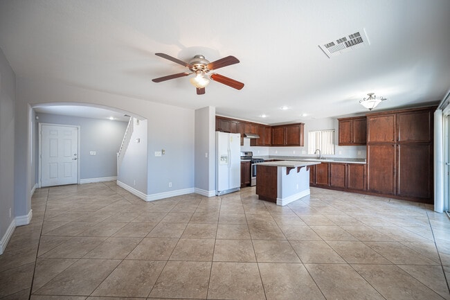 Building Photo - 248 Tie Breaker Ct