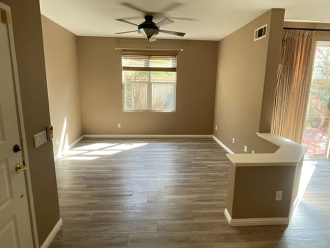 Building Photo - **Coming Soon**3 Bedroom 2 Bath Home in th...
