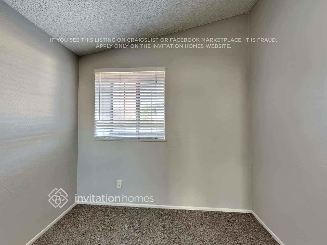 Building Photo - 14327 Green Vista Dr