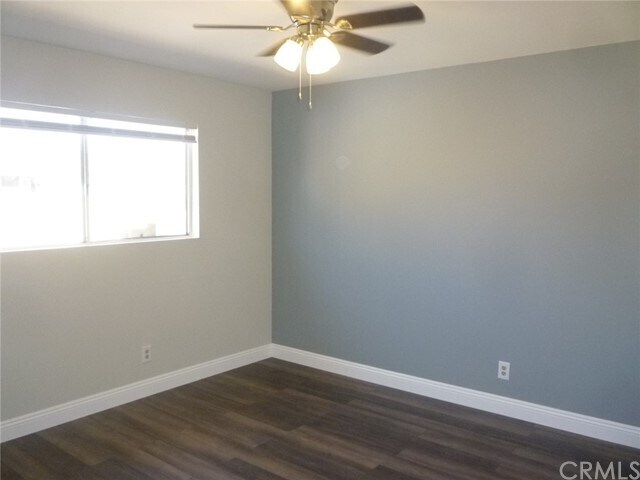 Building Photo - 15910 Harvard Blvd